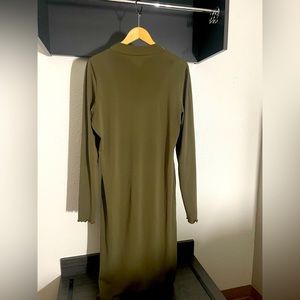 Long sleeve woman’s dress